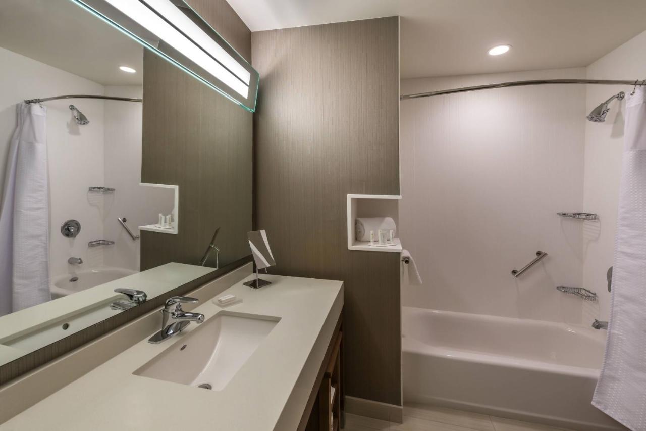 Courtyard By Marriott Reno Downtown/Riverfront Εξωτερικό φωτογραφία