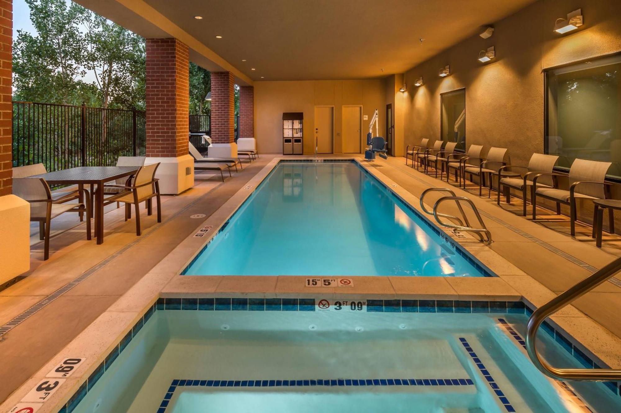 Courtyard By Marriott Reno Downtown/Riverfront Εξωτερικό φωτογραφία