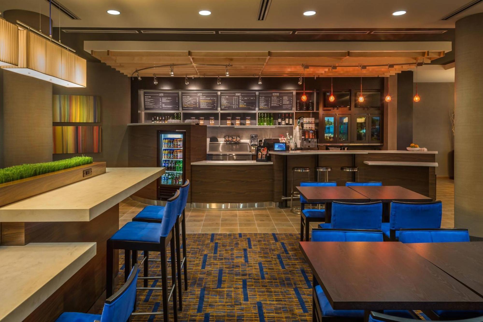Courtyard By Marriott Reno Downtown/Riverfront Εξωτερικό φωτογραφία