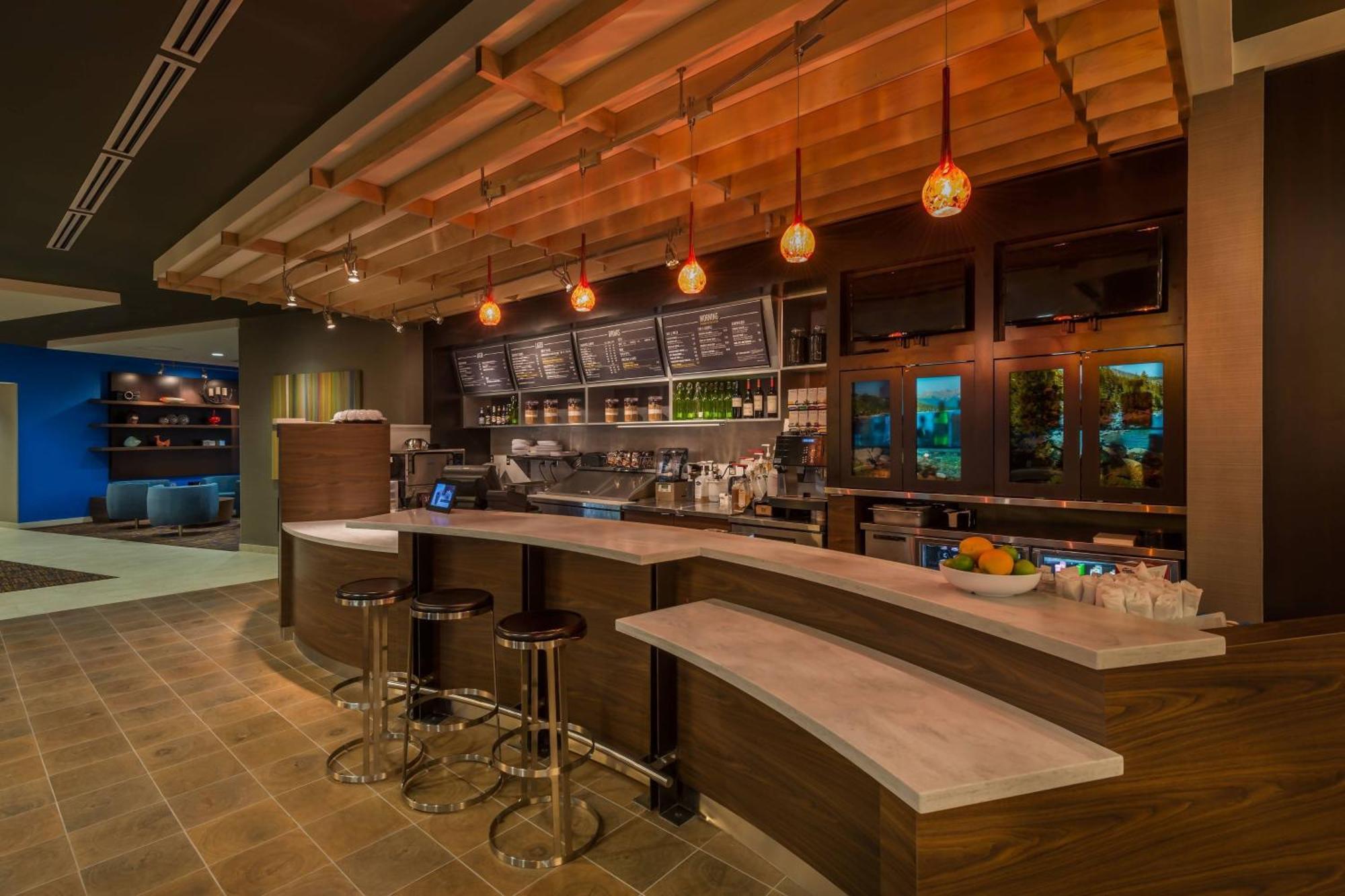 Courtyard By Marriott Reno Downtown/Riverfront Εξωτερικό φωτογραφία
