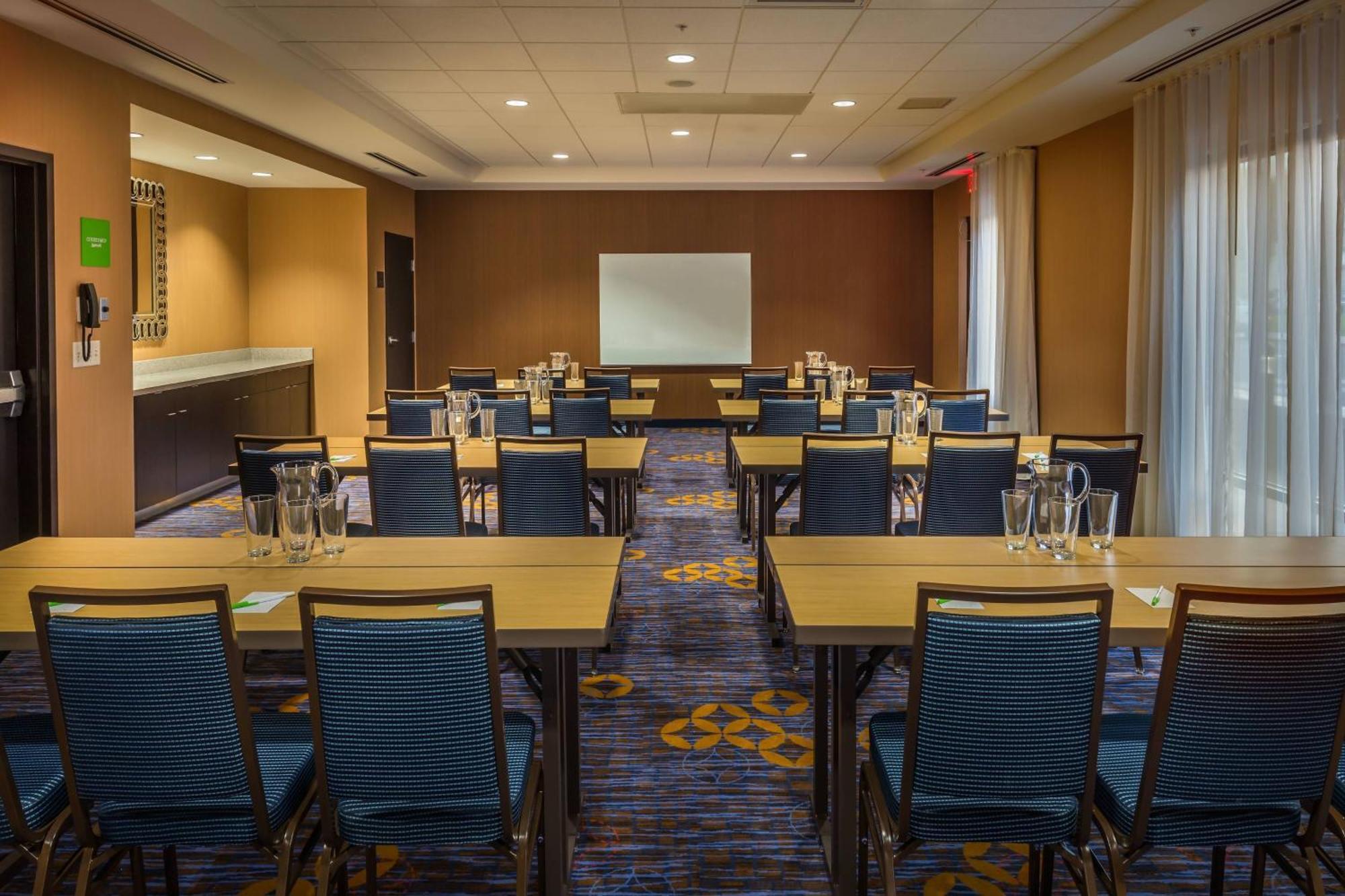 Courtyard By Marriott Reno Downtown/Riverfront Εξωτερικό φωτογραφία