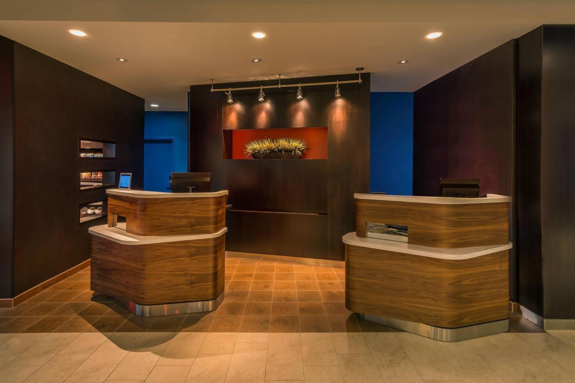 Courtyard By Marriott Reno Downtown/Riverfront Εξωτερικό φωτογραφία